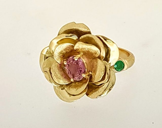 Gouden roos ring met roze saffier/smaragd #21340 - Afbeelding 2