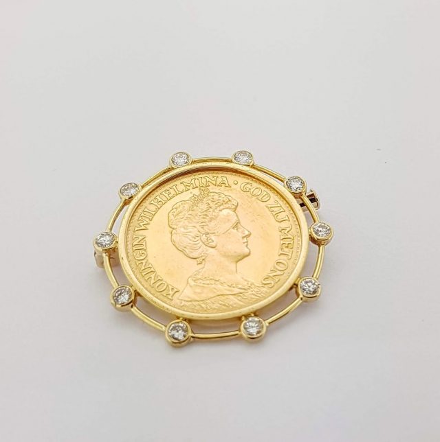 Vintage gouden "Wilhelmina'' broche met diamant #21794