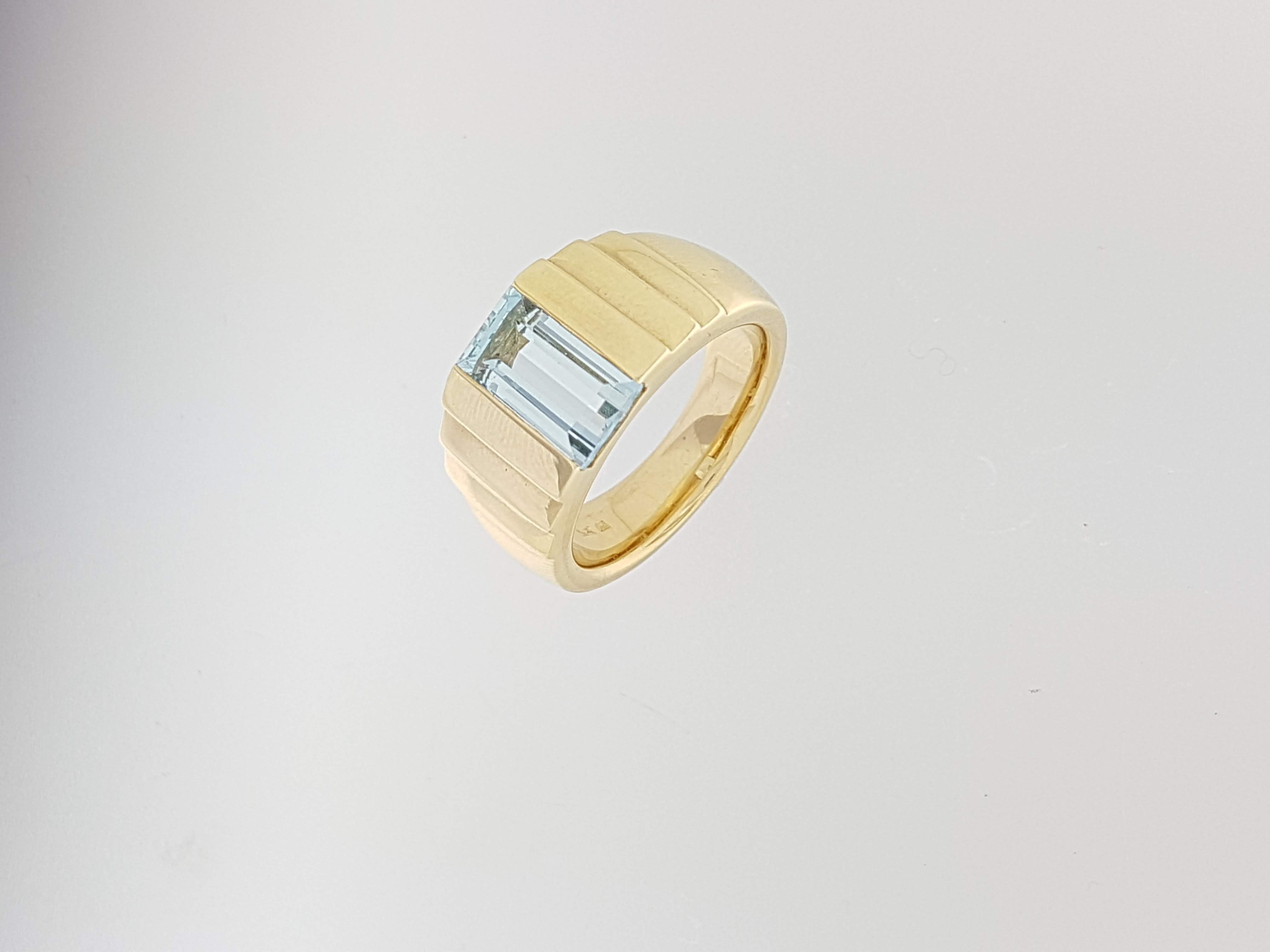Wonderbaar Gouden ring met aquamarijn. - Goudsmederij/Juwelier Arnold van TO-22