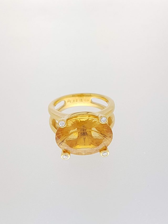 Geelgouden ring met citrien en diamant. #5436 - Afbeelding 2