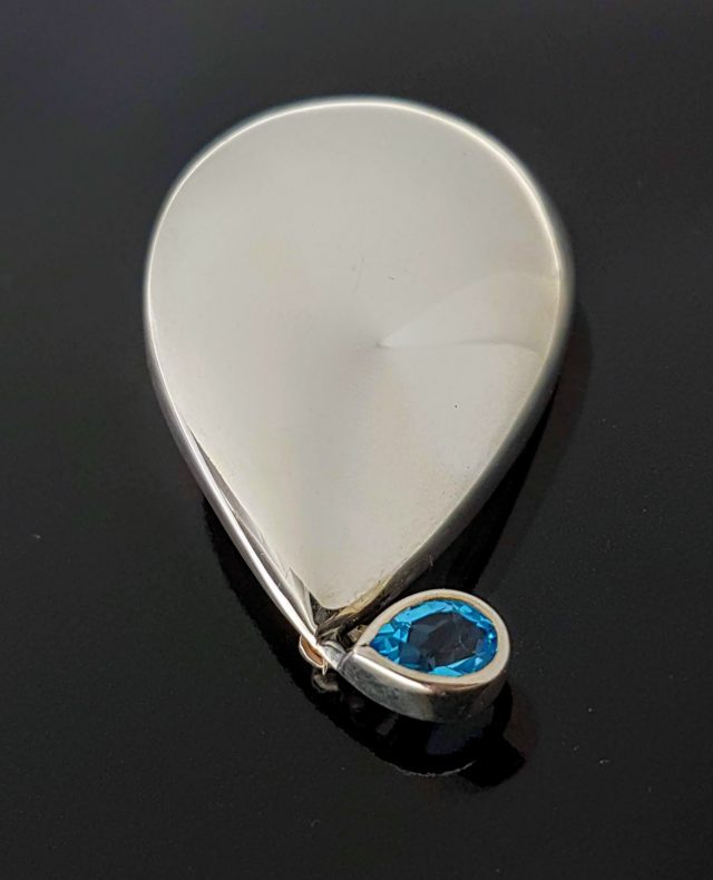 Zilveren broche met topaas, handgemaakt unicum, #4020 - Afbeelding 3