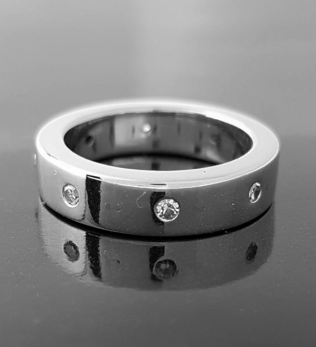 18 Karaat witgouden vintage ring met diamant #23406