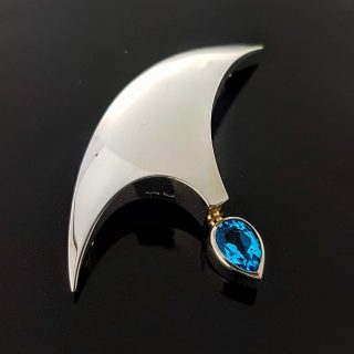 Zilveren handgemaakte broche met Topaas #4023