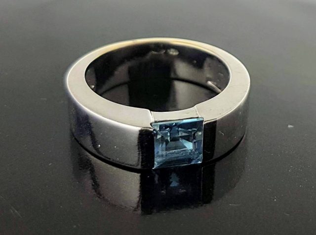 14 Karaat witgouden ring met vierkante Aquamarijn #11130 - Afbeelding 4