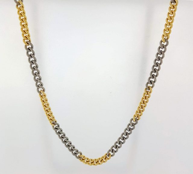 Gourmet collier met gouden en titanium schakels. #0065
