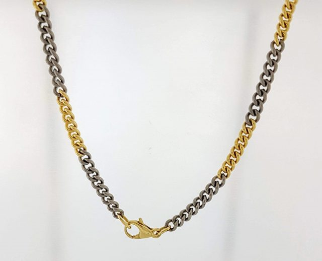 Gourmet collier met gouden en titanium schakels. #0065 - Afbeelding 2