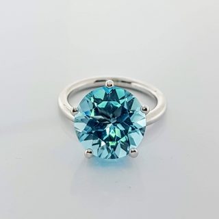 14 karaat witgouden Tuimelpenta ring met Topaas Suisse Blue 12 mm #23533