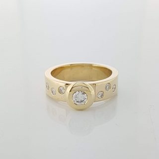 Gouden ring met diamant. #23902