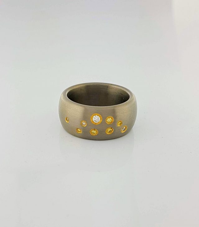 Titanium ring met gele en witte diamant #1008