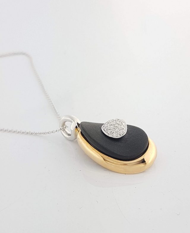 Gouden hanger met onyx en diamantjes #2368 - Afbeelding 4