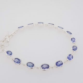 Zilveren armband met kleurstenen, Tanzaniet. #24455