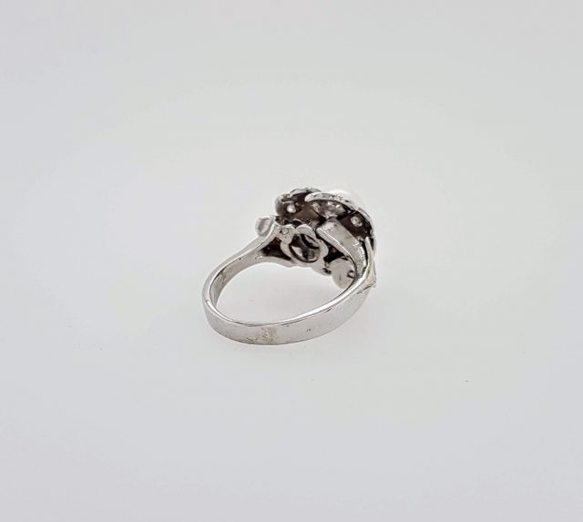 Witgouden parel ring met briljantjes/ occasion #18698 - Afbeelding 4