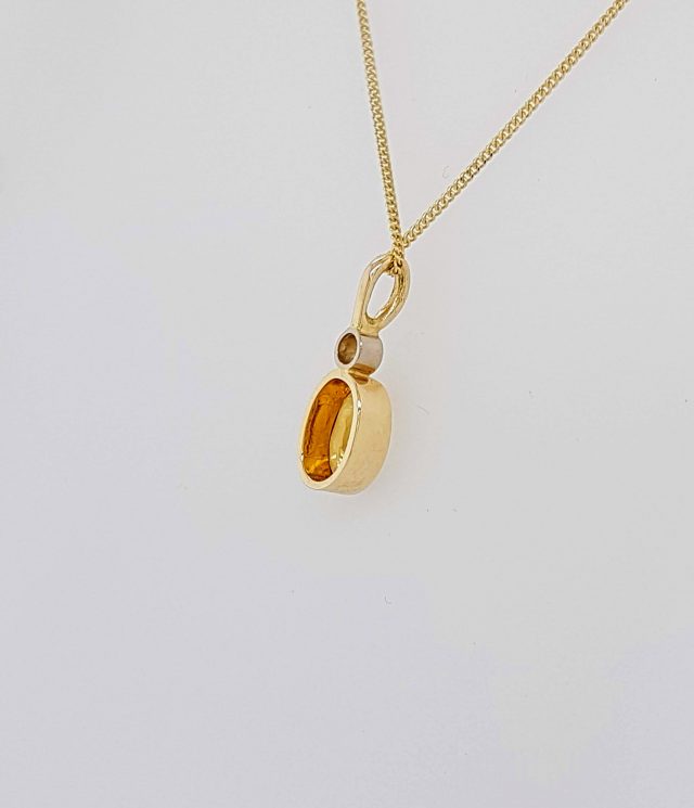 Gouden hanger met gele saffier en een diamantje #21467 - Afbeelding 4