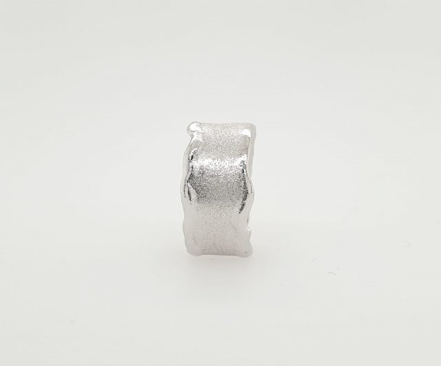 14 Karaat witgouden brede fantasie ring met smeltranden #275 - Afbeelding 2