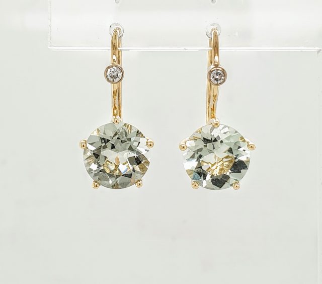 14 Karaat gouden penta oorhangers met mintquarts en diamant #24738