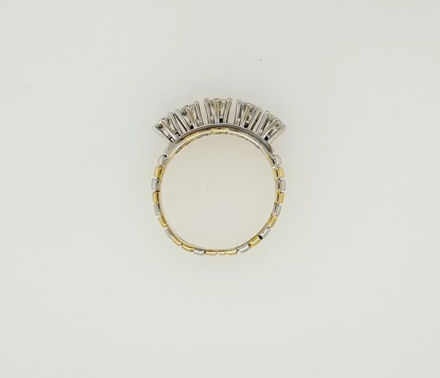 14 Karaat bicolor gouden ring met 5 mooie briljanten. Occasion #25068 - Afbeelding 4
