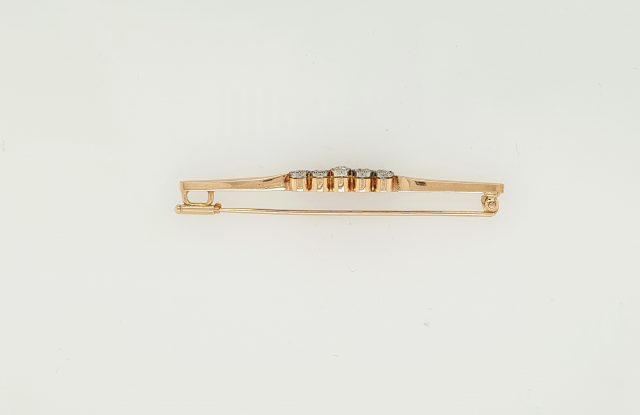 14 karaat gouden vintage staafbroche bezet met 5 bolsjewiek geslepen diamanten #22089 - Afbeelding 3