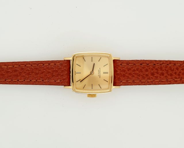 IWC 18 karaat gouden damespolshorloge met leren band. Vintage #25221