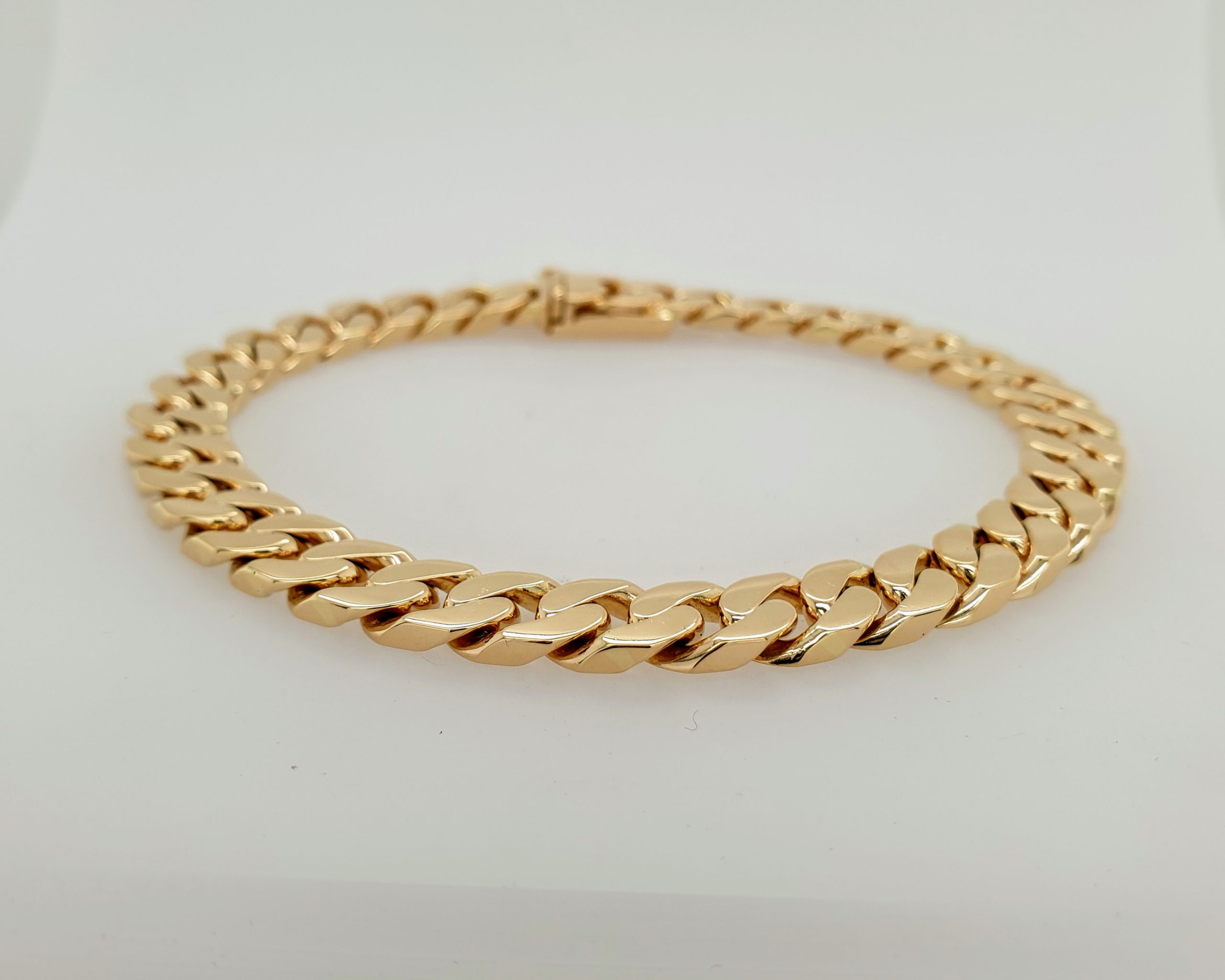 Zware14 karaat massief gouden en geslepen heren armband. Vintage | Goudsmederij/Juwelier Arnold van Dodewaard