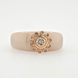 Keramische ring Sand met verwisselbaar kopje met briljant en randen van Charlotte Ehinger Schwarz. # 24281/25290