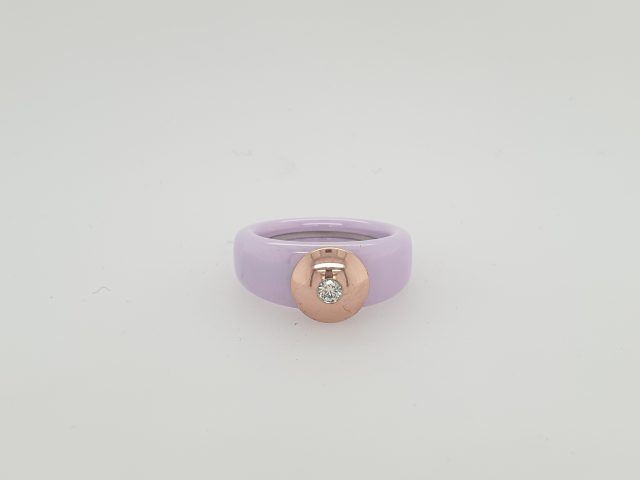 Lavendelkleurig keramische ring met Diamant van Charlotte Ehinger Schwarz. #25231 - Afbeelding 8