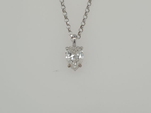 Peer diamant 0.52 crt. in witgouden zetting. #25533