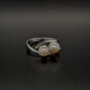 18 karaat witgouden occasion ring met 2 parels. #25665 - Afbeelding 6