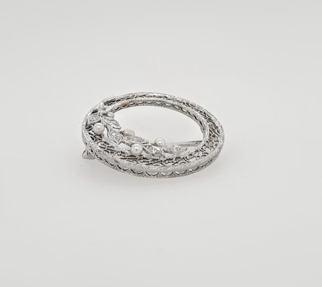 Platina broche met pareltjes en diamant #25896 - Afbeelding 3