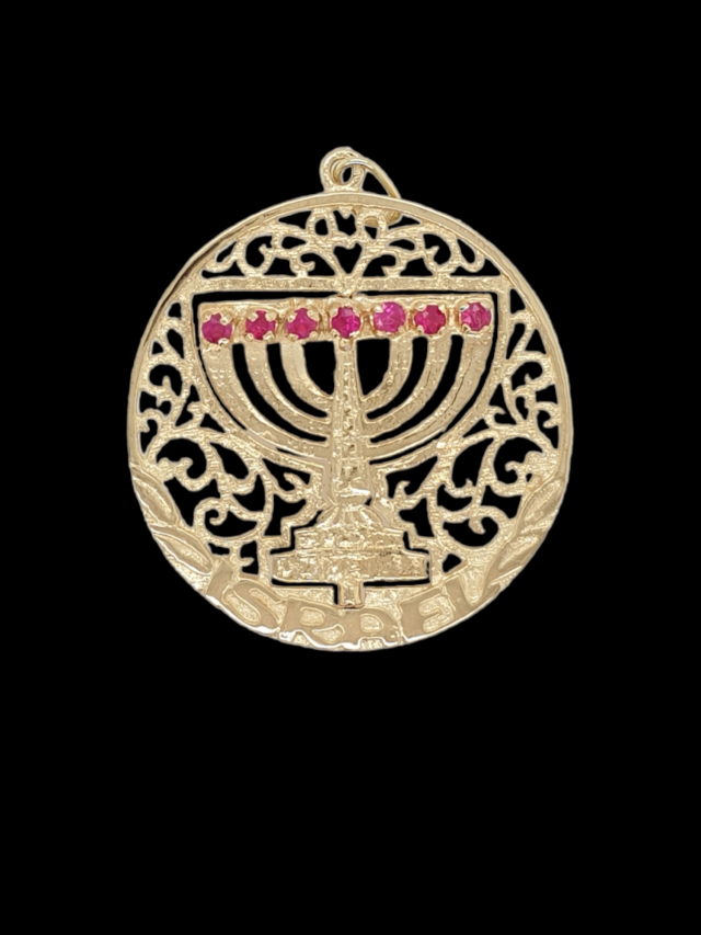 Israëlische Menora hanger met rode en turkoois kleurige stenen. 14 karaat 2e hands #26472