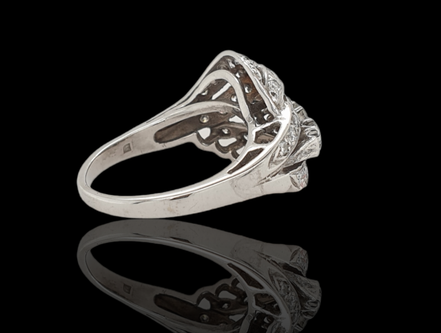 Witgouden briljant ring met 30 diamanten, Occasion. #20593 - Afbeelding 2