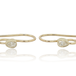 Gouden oorhangers met peervorm geslepen diamanten 2-0.28crt. TW.VS #26629
