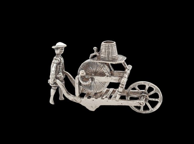 Zilveren miniatuur Scharensliep. Scharenslijper. #26842