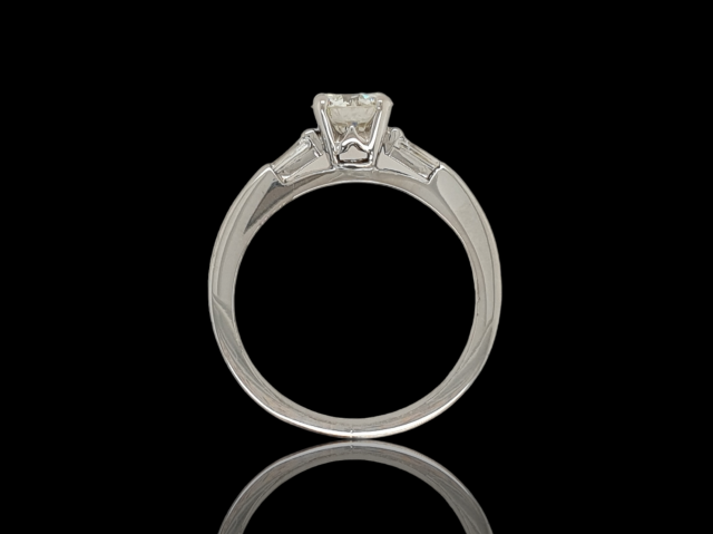 Witgouden ring met diamant occasion met certificaat #26928 - Afbeelding 2
