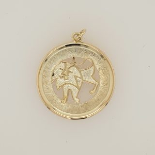 Gouden sterrenbeeld Leeuw. Occasion . #26999