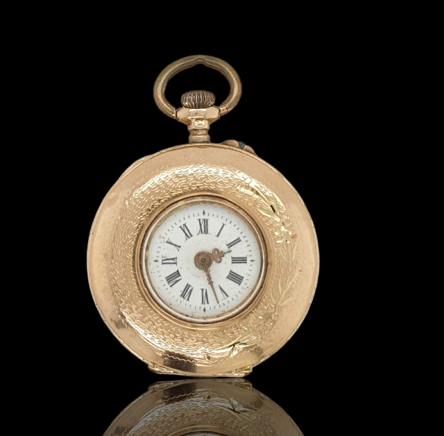 Gouden dames hanghorloge, vintage. #26989