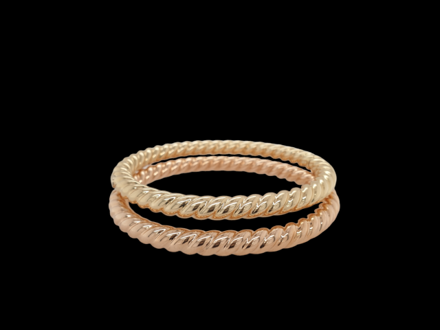 14 karaat gouden gedraaide bangle van 6 mm breed. #27446 - Afbeelding 8