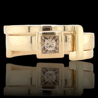 14 Karaat gouden herenring met een princess geslepen lichtbruine diamant. #27536