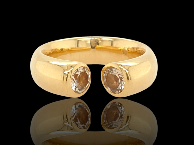 Gouden ring met goud beryll