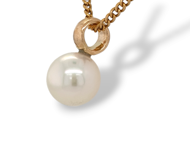 Gouden hanger met witte cultivé parel #27772