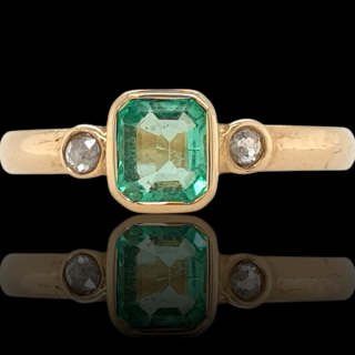 Gouden ring met smaragd en diamant #26445