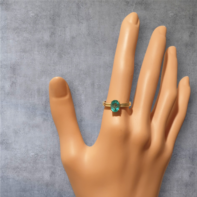14 Karaat gouden ring met een mooie ovale smaragd. #27343 - Afbeelding 3