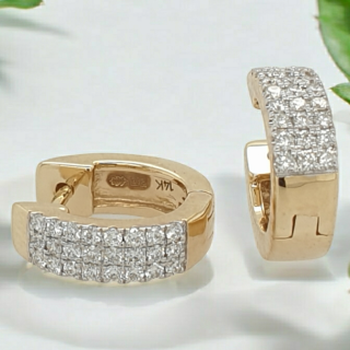 Gouden creolen bezet met 48-0.29ct H.Si briljant diamant. #28132