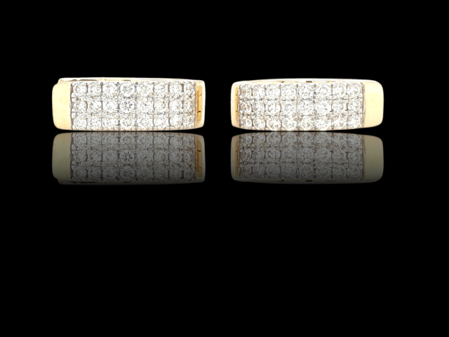Gouden creolen bezet met 48-0.29ct H.Si briljant diamant. #28132 - Afbeelding 3