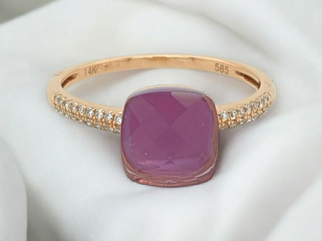 Kleine gouden ring met Amethist en diamantjes. #18623 - Afbeelding 2