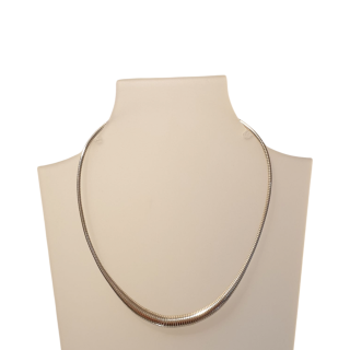 Witgouden Omega spiraalcollier #28395