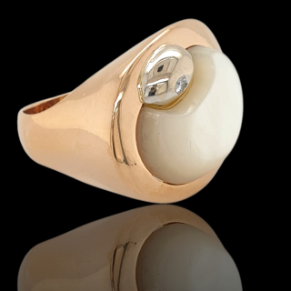 Gouden ring van het Italiaanse merk Talento met parelmoer en diamant #28481
