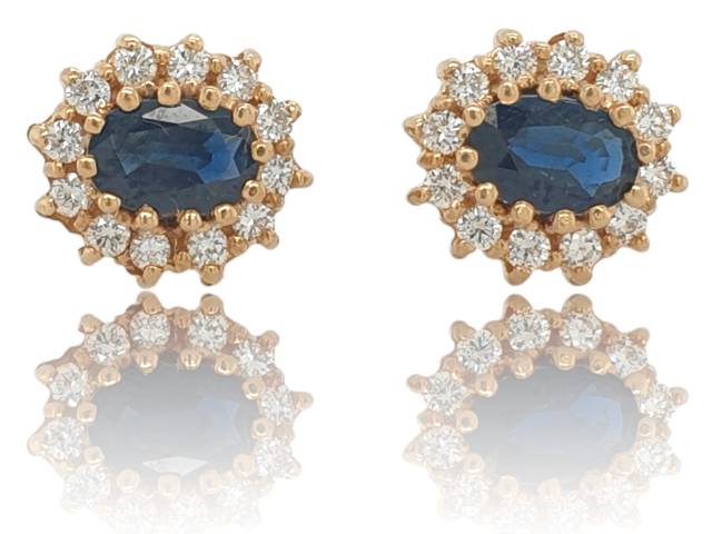 Gouden oorknoppen met saffier en diamant. Occasions. #28571