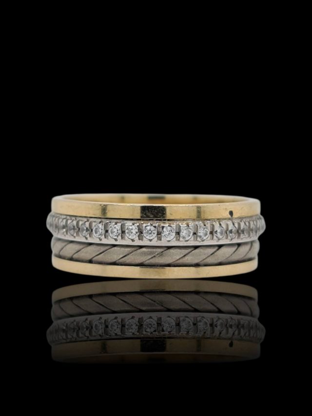 14 karaat bicolor gouden mannen ring met gevlochten band en zirkonia's - occasion #28785