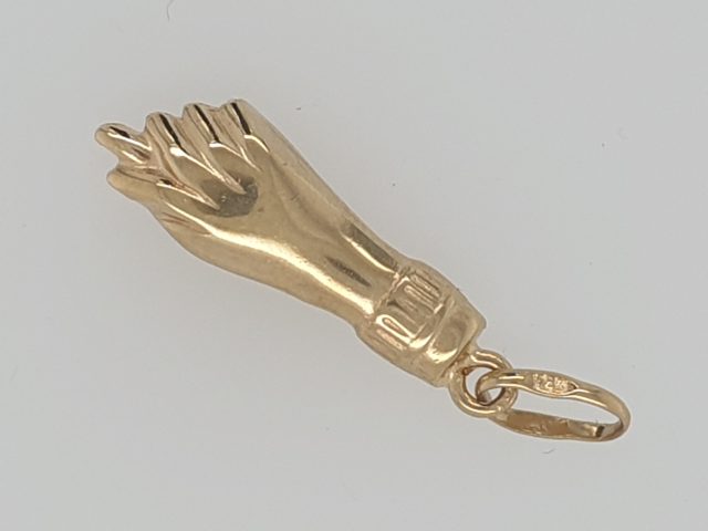 14 karaat gouden bedel, handje.  # 28875