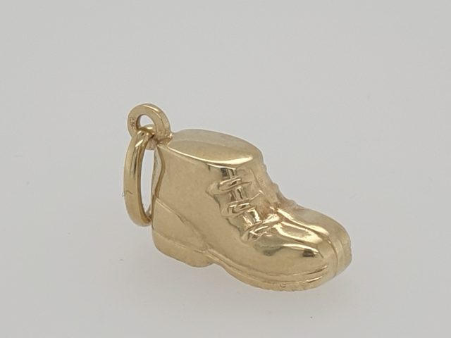 14 karaat gouden bedel, schoen.  # 28873